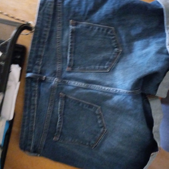 Jean shorts - Picture 3 of 5